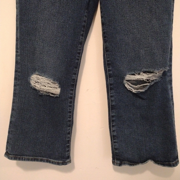 Express - 90's Ankle Boot Distressed Jeans - Picture 7 of 14